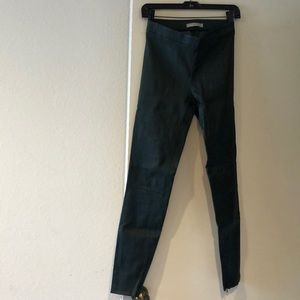 Vince lamb leather leggings in size S